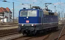 181 201 war am 12.04.13 mit dem IC 1955 nach Leipzig gekommen und fuhr mit dem IC 1958 am darauffolgenden Sonntag wieder zur�ck gen Heimat. Hier rangiert sie von ihrem Abstellplatz um sich an ihren Zug zu setzen.