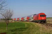 2016 010 mit REX7749 (Wien Meidling - Neckenmarkt-Horitschon) am 15.04.2013 bei Unterpetersdorf.