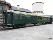 William Cook Rail GmbH - Personenwagen 1 Kl. A 56 85 88-43 102-9 abgestellt in Sissach am 07.04.2013