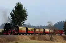 99 7245-6 HSB am Nachmittag des 18.04.2013 aus Eisfelder Talm�hle kommend vor Benneckenstein