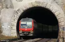 DB 610 511-9 + 610 003-6 + 610 503-5 als RE 3462 Marktredwitz - N�rnberg, fotografiert bei der Ausfahrt aus dem Tunnel Haidenh�bel in Velden am 29.03.2011
