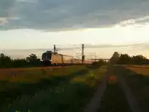 ES 64 U2-034 mit dem CNL 479 am fr�hen Morgen des 07.07.12 bei H�gelheim.