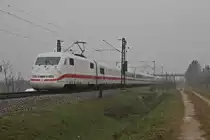 Am 30.03.2013 war der H�sslichste 401 in Deutschland mal wieder im Markgr�fler Land unterwegs. Nachschuss auf 401 086-2 bei H�gelheim.