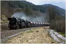 Bei der Plandampfveranstaltung  85 Jahre Baureihe 44  ziehen die beiden Jumbos 44 1486 & 44 2546 den DGz 404 von Meiningen nach Marksuhl. 
Walldorf 13.4.2013