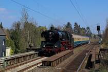 Das Eisenbahnmuseum Bochum-Dahlhausen veranstaltete am 20./21.4.2013 seine Museumstage. Die Pendelleistung zum Bochumer Hbf bernahm die 03 1010, die hier dem Halt in Wattenscheid-Hntrop entgegen steuert