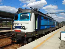 242 240-0 steht am 25.4.13 in Zdice