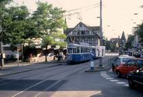 Z�rich VBZ Tram 6 (Be 4/4 + B) Kirche Fluntern im August 1986.