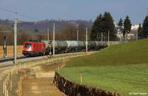 �BB 1116 179-1 vor Ganzzug Kesselwagen Richtung Linz passiert gerade den Baustellenbereich bei Ingling zwischen Passau und Wernstein am Inn, KBS 150 Passau - Wien, Passauer Bahn, fotografiert am 16.03.2013