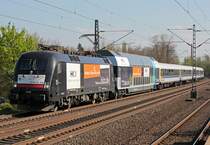 182 536 / ES 64 U2-034 am HKX1805 in K�ln Stammheim am 24.04.2013