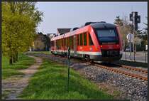 Ein kleines Highlight gab es am 24. April 2013 auf der Nebenbahn von Roth nach Hilpoltstein zu sehn. Normalerweise f�hrt auf der liebevoll genannten  Gredl-Bahn  ein Dieseltriebzug der Baureihe 642. Doch dieses mal war ein Zug der Baureihe 648, genauer gesagt 648 326 unterwegs.