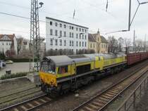 Durchfahrt eines G�terzuges in Magdeburg Bukau am 17.04.2013