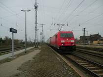 Am 22.04.2013 kam 185 289 mit einem DB Schenkerzug durch Stendal in Richtung Magdeburg.