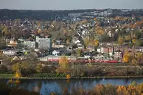 143 614 schiebt am 11.11.12 eine S6 nach K�ln-Nippes durch Essen-Kettwig.