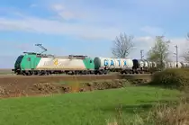 Am 28.April 2013 war R4C/CTD 185 533 s�dlich von Elze(Han) mit GATX-Kesselwagen auf dem Weg Richtung Norden.