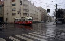 Wien Wiener Linien SL 9 (E 4410) Johann-Nepomuk-Berger-Platz am 19. M�rz 2000.