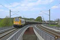 Wiebe Maxima 264 011  Tim Hermann das Kraftpaket  fuhr am 01.05.2013 in Essen Kupferdreh.
Sonderleistung: DBV 92765 Stolberg Gbf - Wuppertal-Steinbeck Gbf