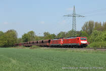 189 076-3 (DB) f�hrt am 4. Mai 2013 um 14:05 Uhr zusammen mit 189 044-1 und einem G�terzug durch Ratingen Lintorf