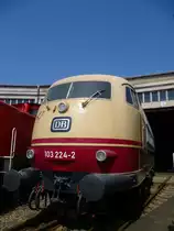 Saisoner�ffnung bei der IG Traditionslok 58 3047 e.V. Glauchau am 05.05.13 Hier die 103 224-2.