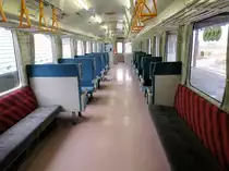 Blick ins Innere des Wagens KIHA 110-125 der (Rest-) Kesennuma-Linie. 15.Februar 2013. 