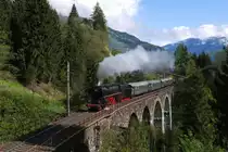 Am 04.05.13 war die 01.533 der �GEG zusammen mit der 1020.018 der EBFL als Schublok auf der Tauernbahn unterwegs. Hier sieht man den Sdz 14649 (Salzburg Hbf - Klagenfurt Hbf) auf dem Hundsdorfer Viadukt.