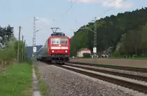 120 141 zieht am 05.05.2013 den (kurzen) IC Frankfurt/Main - Saarbr�cken.
Mit Tempo 160 geht es bei Vogelbach auf die Grenze zum Saarland zu.

KBS 670 - Bahnstrecke 3280 Homburg - Ludwigshafen