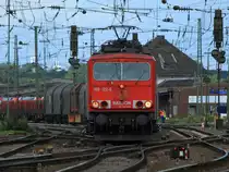 155 122-5 zieht am 06.08.2012 einen gemischten G�terzug aus Aachen West Richtung K�ln.
