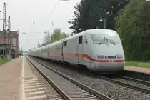 Nachschuss auf 401 504-6  M�hldorf am Inn  am 02.05.2013 bei der Durchfahrt in Kenzingen.