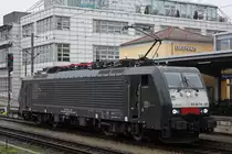 MRCE Dispolok/TXL ES 64 F4-281 am 23.11.12 in Regensburg Hbf.