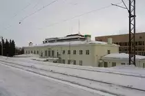 Rautatieasema Kuopio, Bahnhofsgeb�ude von der Bahnsteigseite, Finnland, 08.3.13