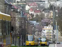Viel los in Stuttgart - hier in Bopser treffen sich gerade 3 Stadtbahnen, die ziemliche H�hen zu �berwinden haben. 16.4.2013, Stuttgart