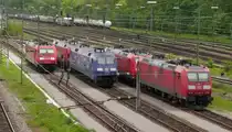 Eine Albatros 152 und 185er am 9.Mai im Karlsruher G�terbahnhof