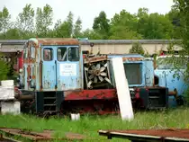 Am 11.05.2013 habe ich eine Unbekannte V15 auf den Weg nach Borstel entdeckt.Am F�hrerhaus steht nur NSW Werklok Nr.1.W�r weiss mehr zu dieser Maschine?