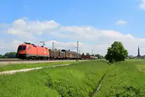 1116 281 mit dem 45808 von Villach nach M�nchen. Aufgenommen am 18. Mai bei �bersee.