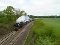 Am 18.05.13 fuhr die 03 1010 (Schublok 119 158) mit reichlich Versp�tung von Berlin nach Neuenmarkt-Wirsberg zum Dampfloktreffen, hier in Drochaus/V.