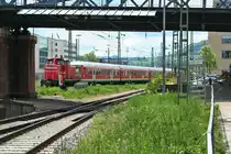 363 649-5 mit einer N-Wagengarnitur am 09.05.13 beim Man�ver in Freiburg (Breisgau) Hbf.