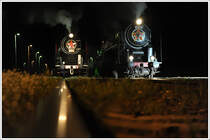 475.179 aus Děč�n (CZ)und 475.196 aus Vr�tky (SK) bei einer kleinen Nachtparade in Cerven� Skala am 10.5.2013.