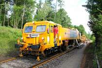 Der Schnellumbauzug kurz vor dem Ende der Baustelle zwischen Premst�tten Tobelbad und Strassgang am Vormittag des 20.Mai 2013
