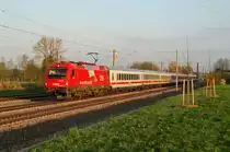 1216 018 mit CNL 419 vor Haspelmoor (26.04.2013)