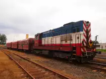 Viamont 74O 678-8 auf HBf. Kladno am 24.5.2013.