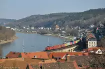 180 017 (91 80 6180 017-6 D-DB) mit Containerzug am 05.03.2013 in K�nigstein / Sachsen
