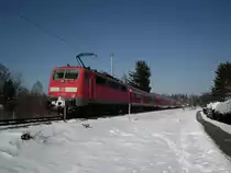 Am 14.02.2013 ist 111 167 mit ihrer RB nach M�nchen HBF kurz vor Weilheim unterwegs.