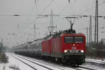 MEG 602 und 801 am 9.12.12 mit dem versp�teten Zementzug von Oberhausen-West nach N�rnberg bei der Durchfahrt durch Ratingen-Lintorf.