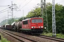 155 038-3 mit einem gemischten G�terzug auf dem Berliner Au�enring bei Potsdam am 28.05.2013 kurz vor der Templiner Br�cke.
