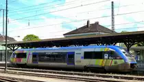 der  Blauwal  im Bahnhof M�llheim/Baden, seit Dez.2012 verkehrt der Dieseltriebwagen der SNCF im regelm��igen Personenverkehr zwischen M�llheim/Baden und M�hlhausen (Mulhouse) im Elsa�, Mai 2013