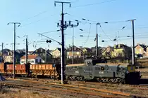 Frankreich, Meurthe-et-Moselle, Audun-le-Roman, das SNCF  B�geleisen  CC-14165 im Bahnhof von Audun-le-Roman mit Eisenerzwagen, Scan eines Dias aus dem Jahr 1975