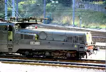 Frankreich, Meurthe-et-Moselle, Audun-le-Roman, Detail- und Innenansicht des SNCF  B�geleisens  CC-14149 im Bahnhof von Audun-le-Roman, Scan eines Dias aus dem Jahr 1975