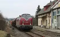 V270.10 der SGL am 23.3.13 in Neum�hle zum Schottern nach Hirschau