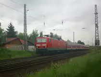 143 893-6 verl�sst mit ihrem Regionalexpress den Bahnhof Nordhausen in Richtung Kassel. 01.06.2013