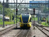 Thurbo/SBB - Triebzug RABe  2/6  526 707-5 bei der einfahrt im Bahnhof Gossau am 08.05.2013