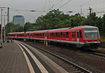 628 644 am 31.05.2013 beim Rangieren mit zwei weiteren 628er Einheiten in Damstadt Hbf.